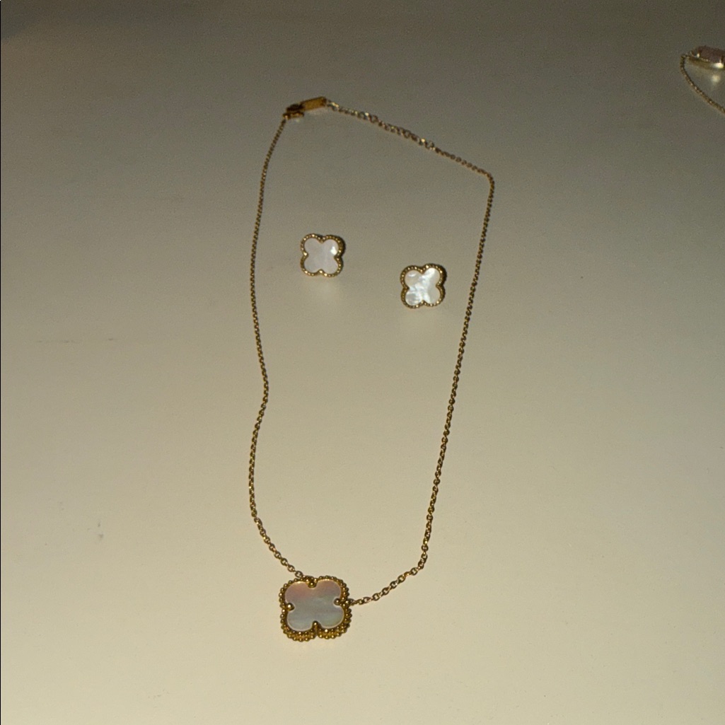 T.J.Maxx Gold-Tone Necklace & Stud Set With White Mother-Of-Pearl Clover Accents